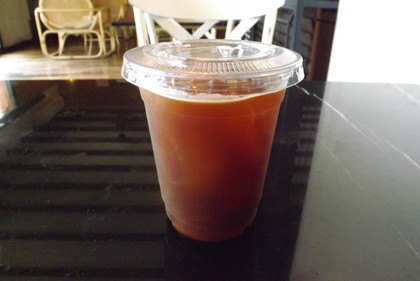 「Tyme Coffee」のアイス・アメリカーノ
