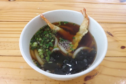 今はなきしんちゃんうどんの天ぷらうどん