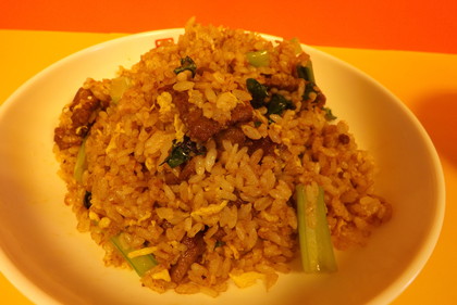「民生炒飯」の牛肉炒飯