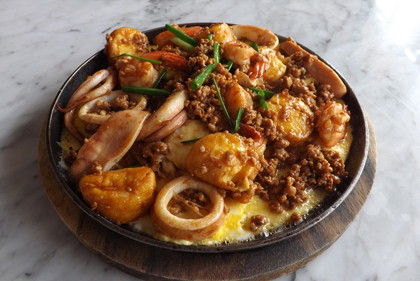 「Passionate」の鉄板海鮮豆腐保